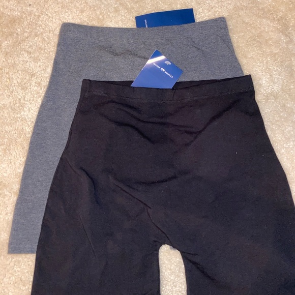 BRANDY MELVILLE STORE HAUL - Picture 7 of 8